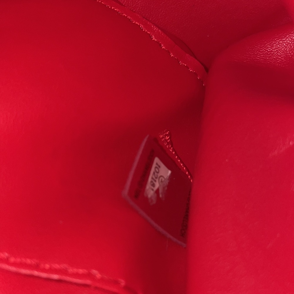 Red Chanel bag - Picture 5 of 5